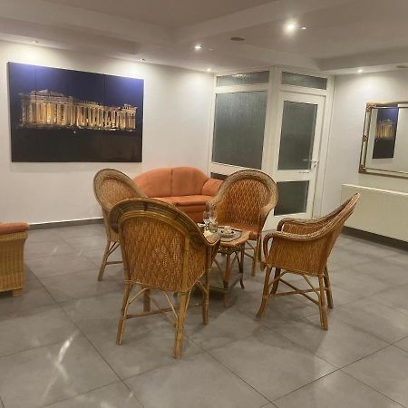 Akropolis Hotel لوبيك المظهر الخارجي الصورة